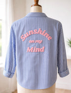 Bluse Evi „SUNSHINE“ – BLAU GESTREIFT