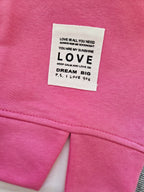 Sweater Yara „LOVE“ – PINK