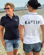 Poloshirt Regina „KÄPTIN“ – WEISS